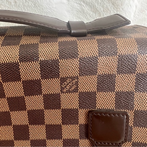 Louis Vuitton Damier Broadway Bag - Picture 13 of 17